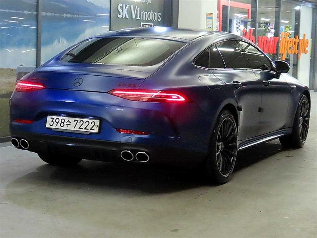 Mercedes Benz AMG GT - Vista 4