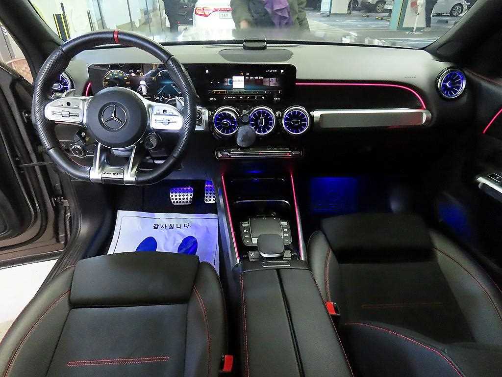 Mercedes Benz GLB Class - Vista 10