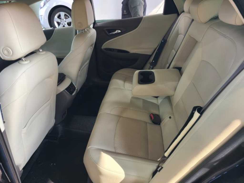 Chevrolet Malibu - Vista 7