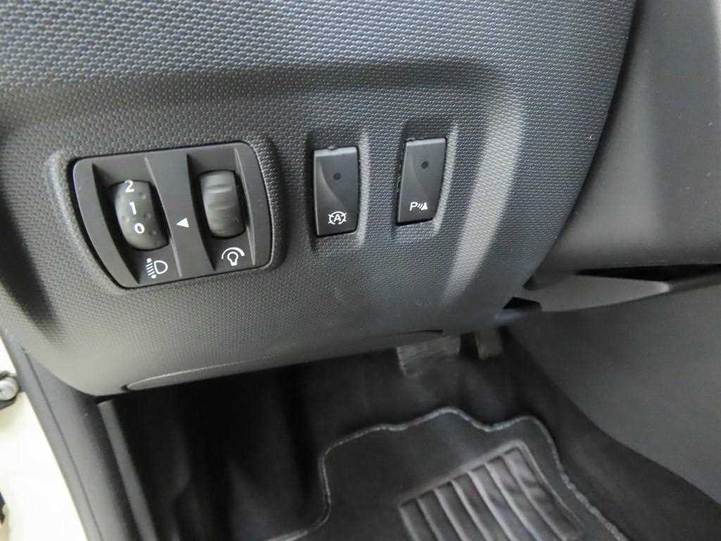 SAMSUNG QM3 - Vista 11