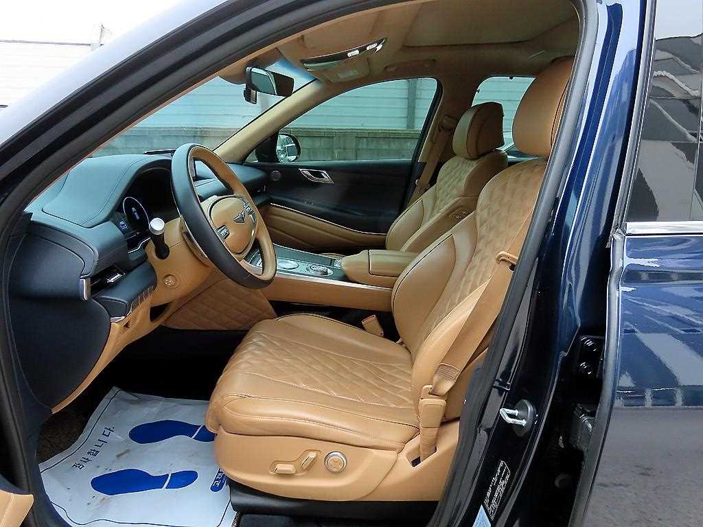 Genesis GV80 - Vista 5