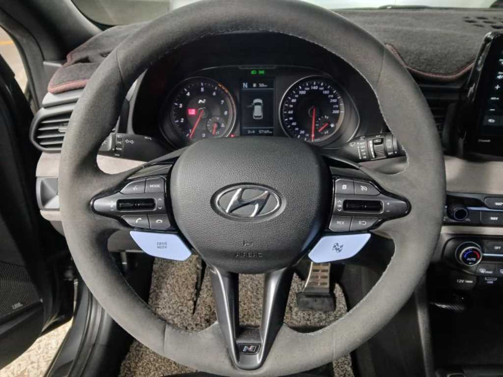 HYUNDAI Veloster - Vista 8