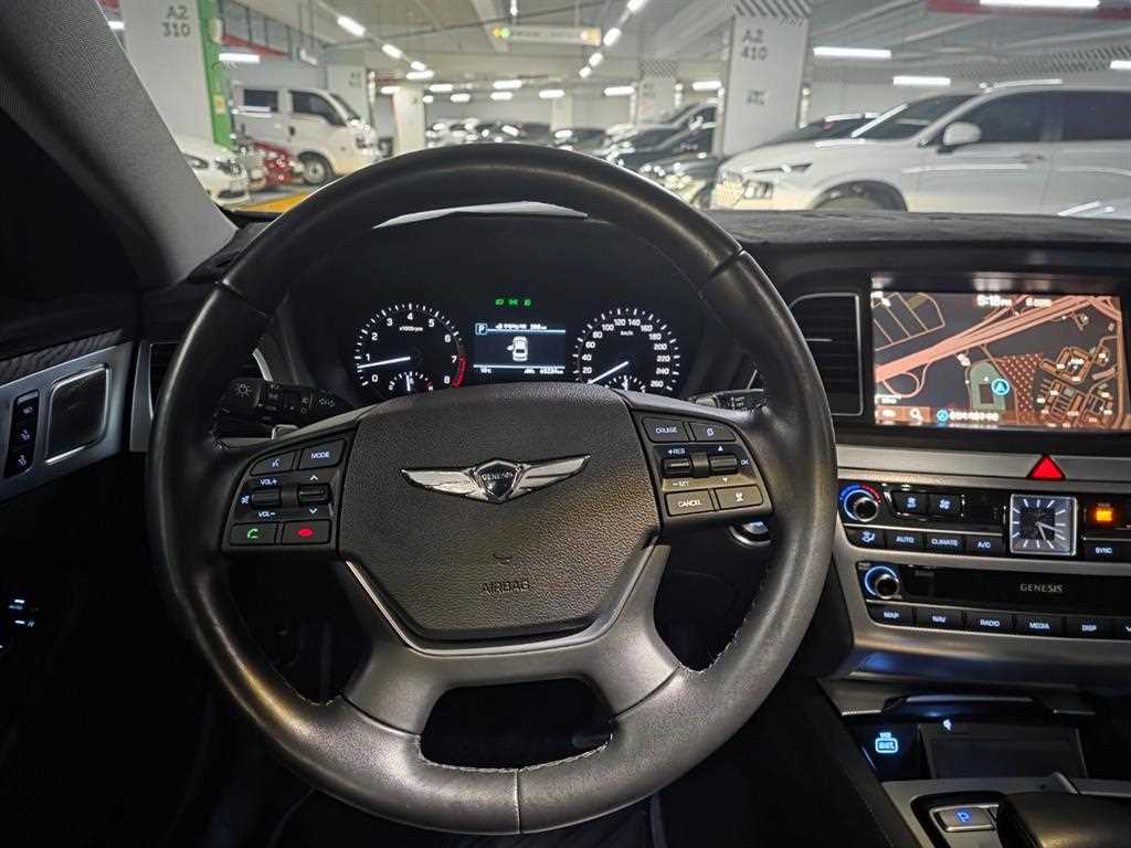 Genesis G80 - Vista 10