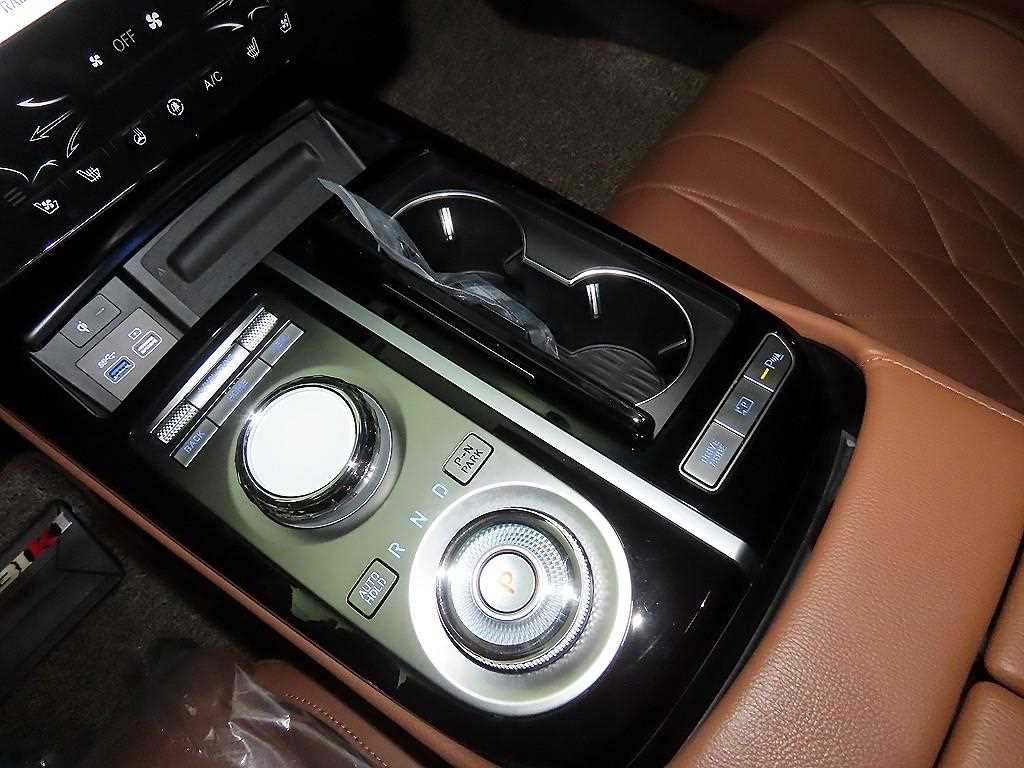 Genesis G80 - Vista 12