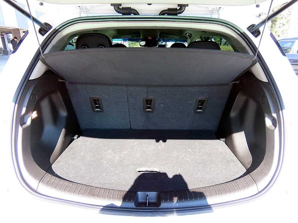 Chevrolet Bolt 2022 Blanco - Importación desde Corea - HF Imports Iquique - Foto 17