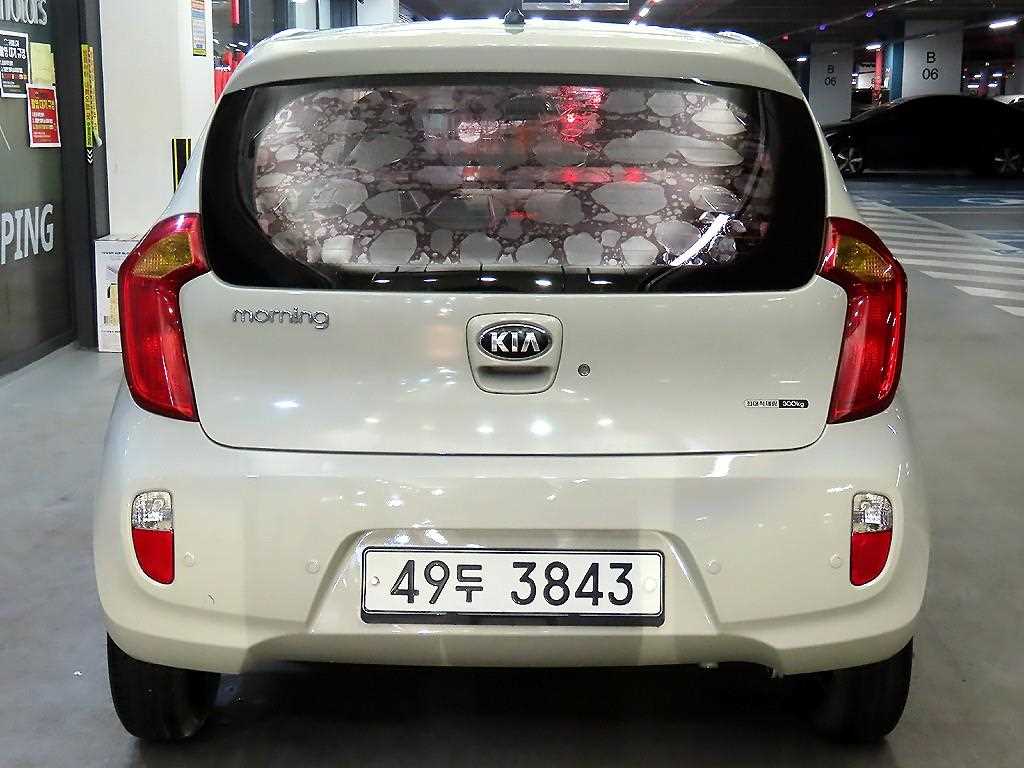 KIA Morning - Vista 5