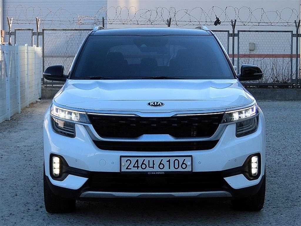 KIA Seltos 2021 Blanco - Importación desde Corea - HF Imports Iquique - Foto 1