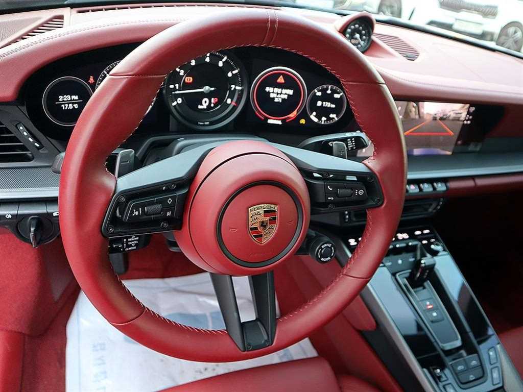 Porsche 911 - Vista 7