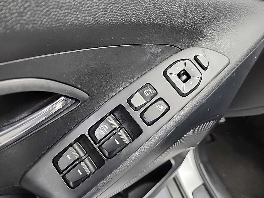 HYUNDAI Tucson 2011 Gris - Importación desde Corea - HF Imports Iquique - Foto 18