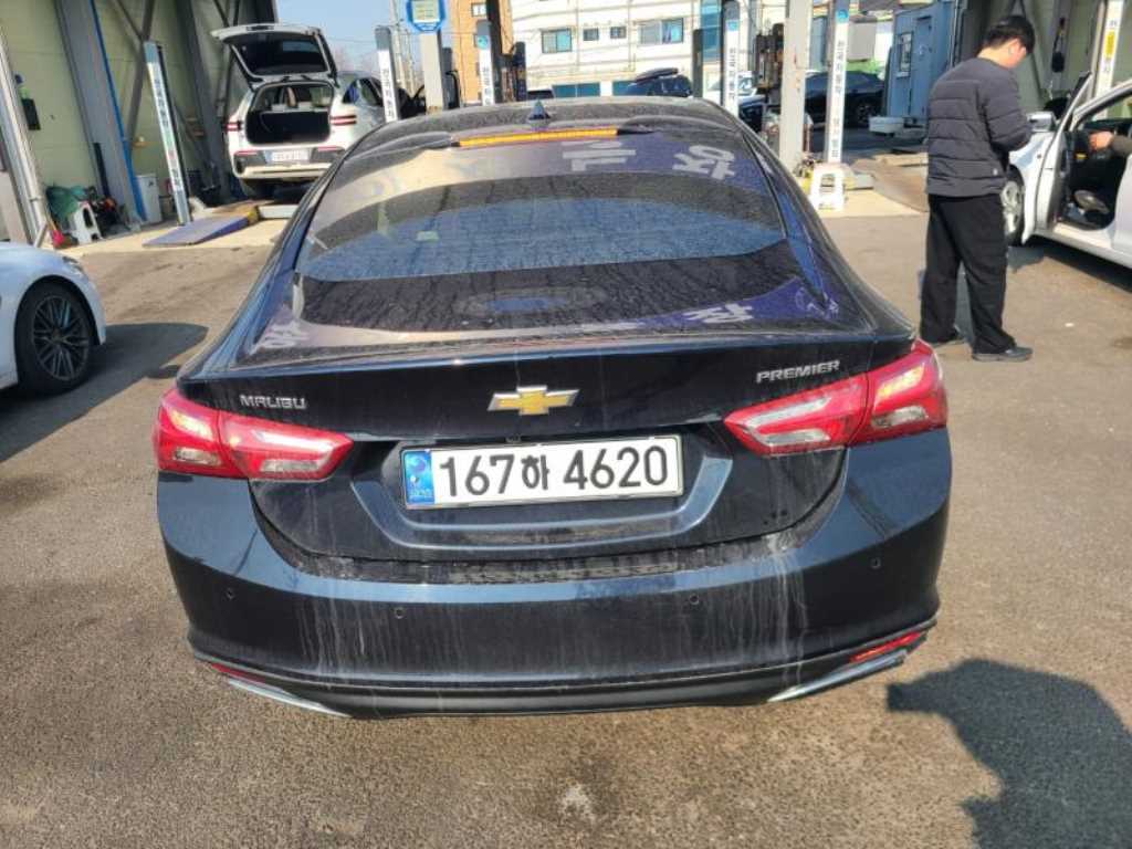 Chevrolet Malibu - Vista 4