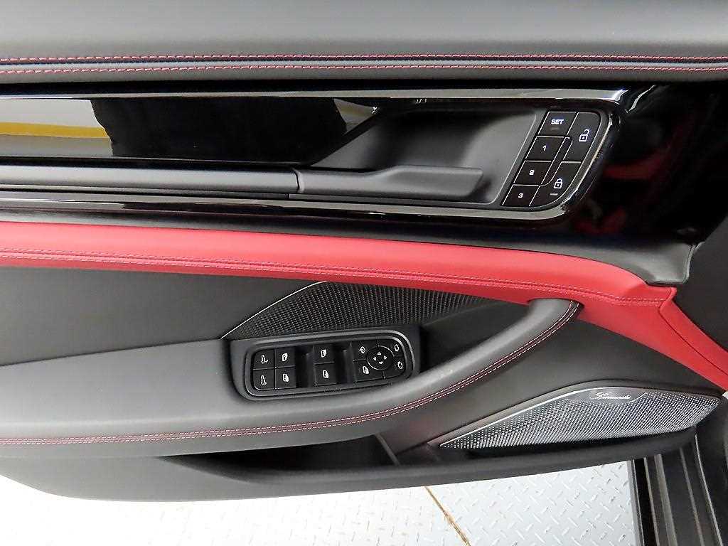 Porsche Panamera - Vista 11