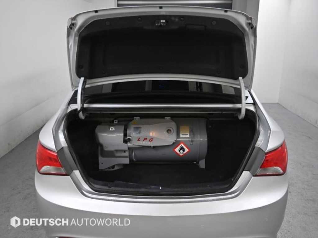 HYUNDAI Sonata 2014 Plateado - Importación desde Corea - HF Imports Iquique - Foto 20