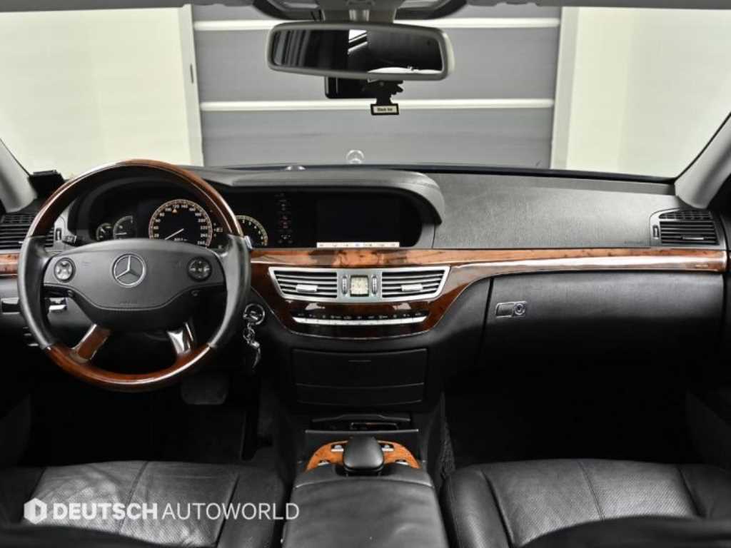 Mercedes Benz S Class - Vista 7