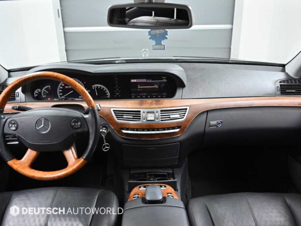 Mercedes Benz S Class - Vista 7