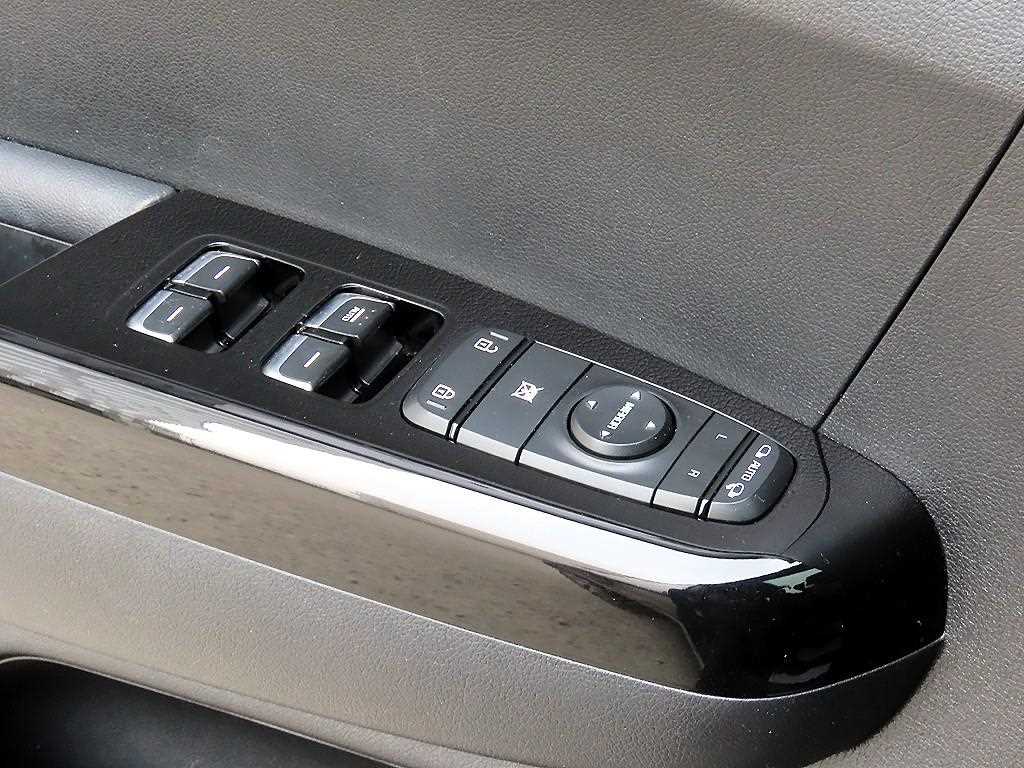 KIA Sportage - Vista 11