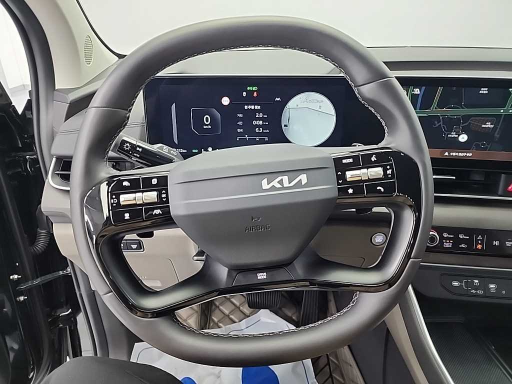 KIA Carnival - Vista 9