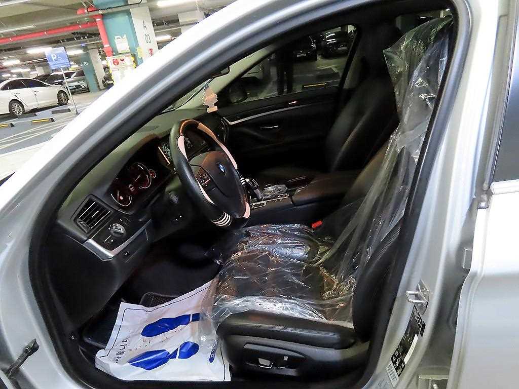 BMW 5 Series - Vista 6