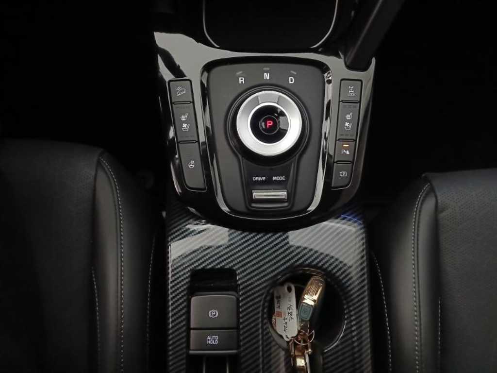 KIA Seltos 2025 Blanco - Importación desde Corea - HF Imports Iquique - Foto 14