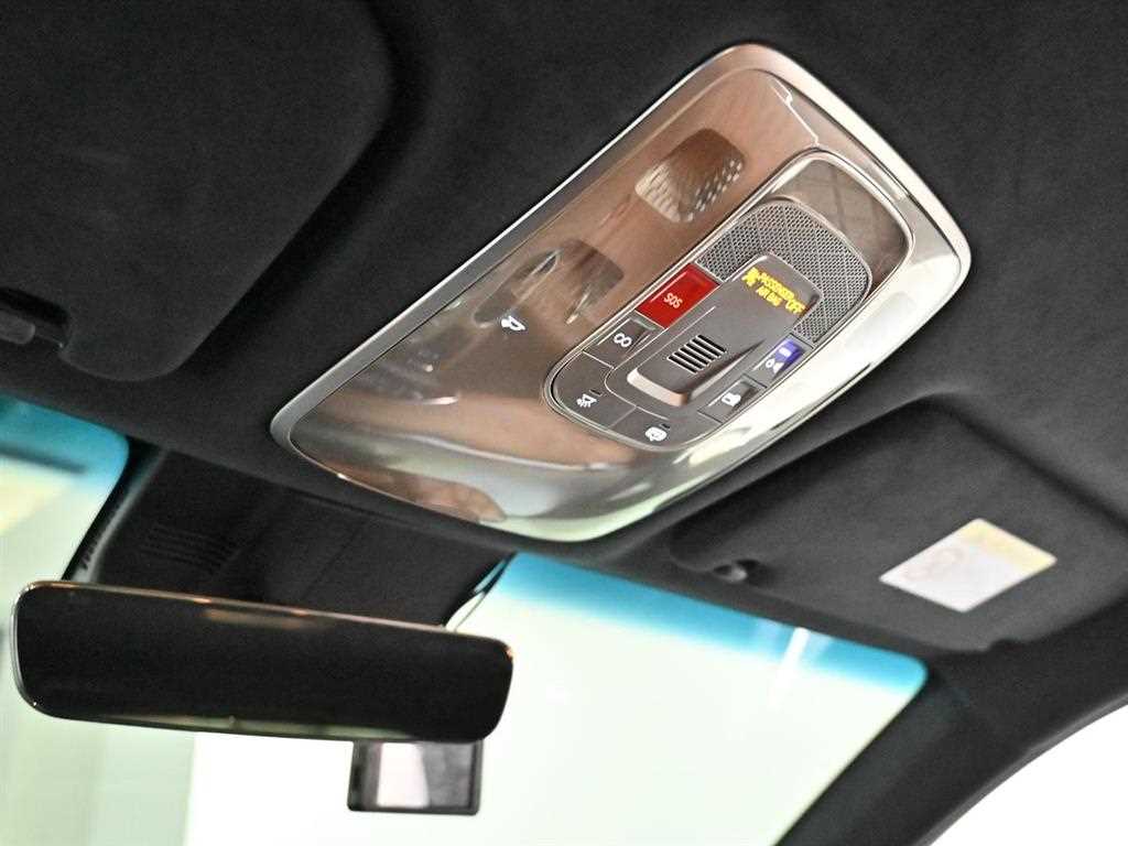 Genesis GV70 2022 Negro - Importación desde Corea - HF Imports Iquique - Foto 19