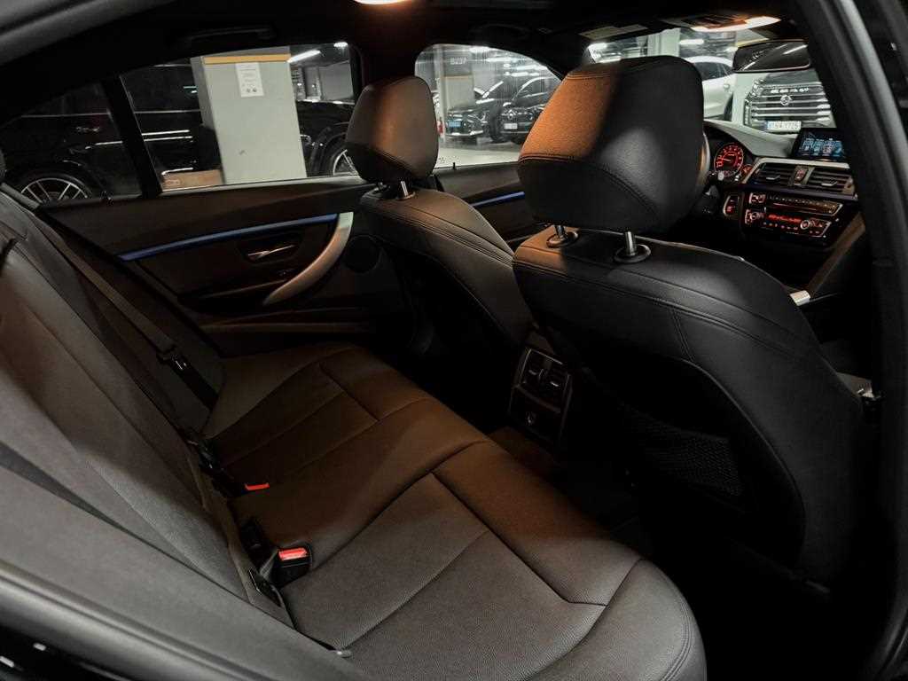 BMW 3 series 2017 Negro - Importación desde Corea - HF Imports Iquique - Foto 15