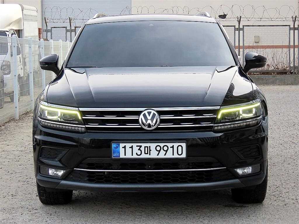 Volkswagen Tiguan 2018 Negro - Importación desde Corea - HF Imports Iquique - Foto 1