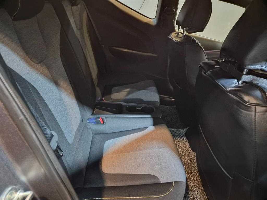 HYUNDAI Veloster - Vista 7