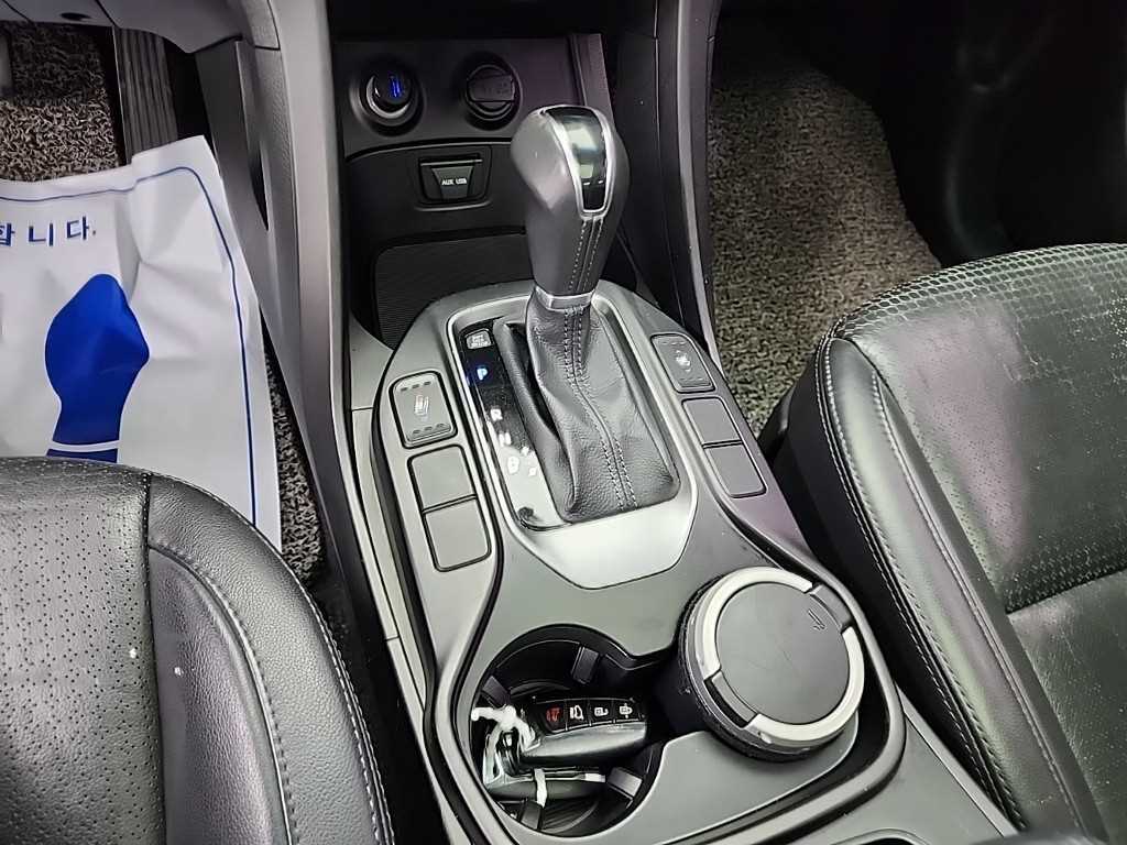 HYUNDAI Santa Fe - Vista 8