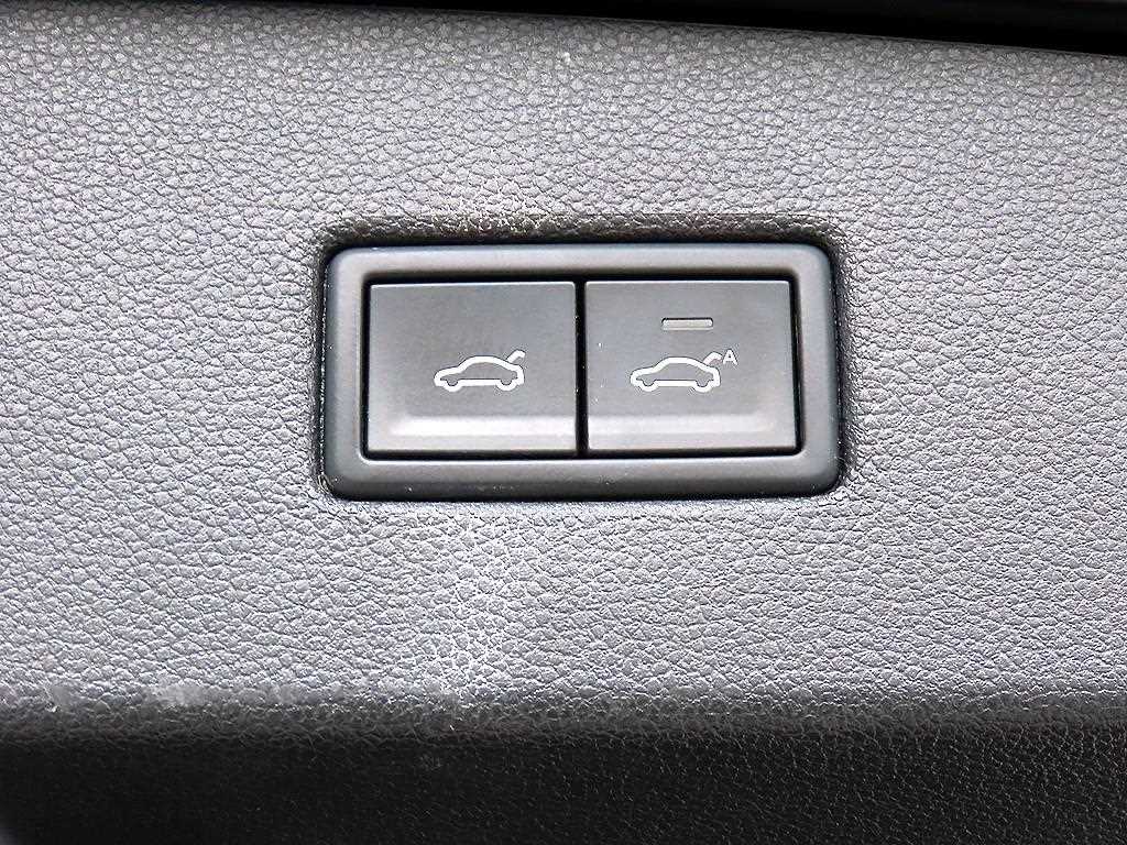 Volkswagen Tiguan 2018 Negro - Importación desde Corea - HF Imports Iquique - Foto 17