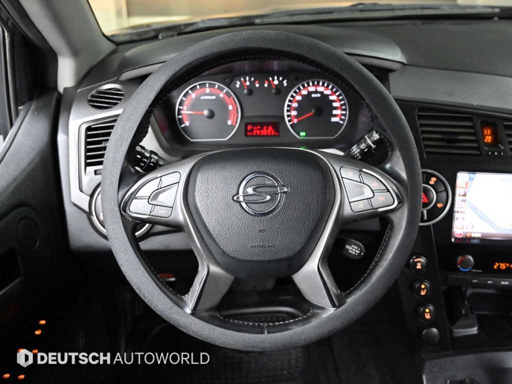 Ssangyong Korando 2016 Gris - Importación desde Corea - HF Imports Iquique - Foto 13