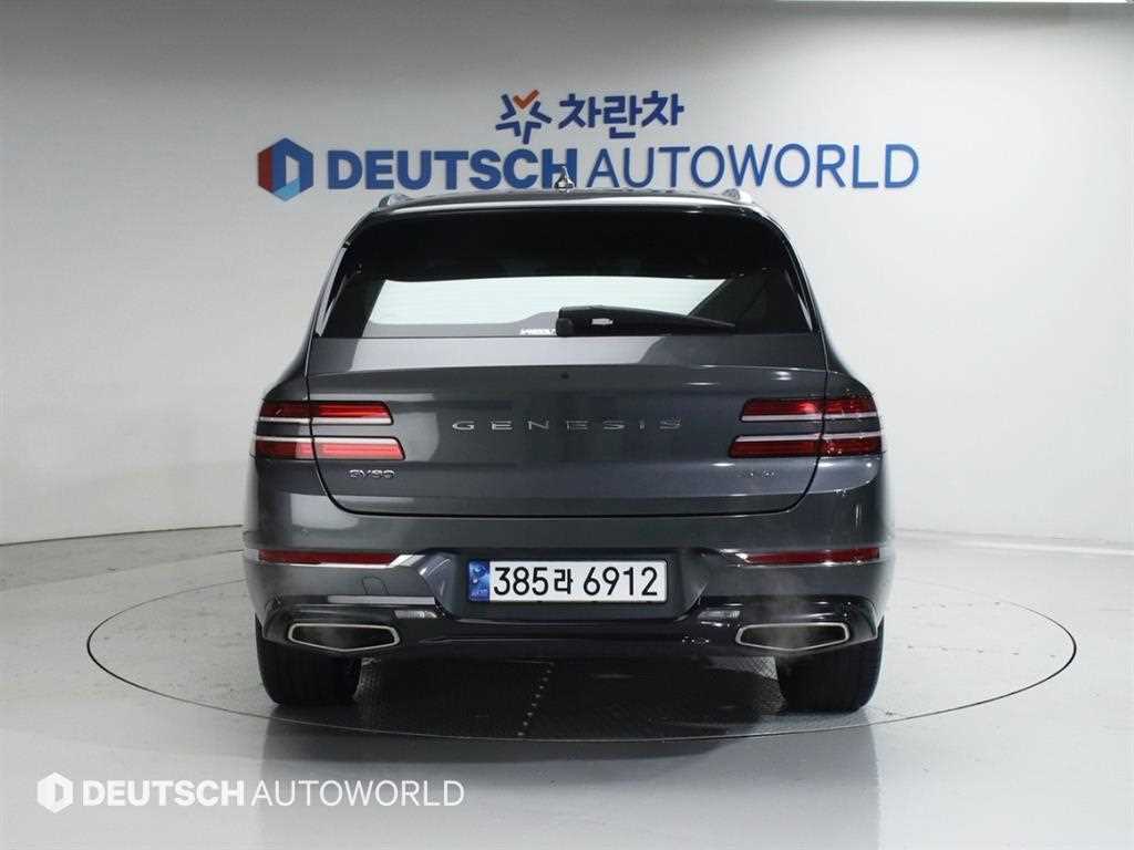 Genesis GV80 - Vista 4