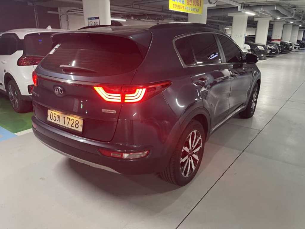 KIA Sportage - Vista 2