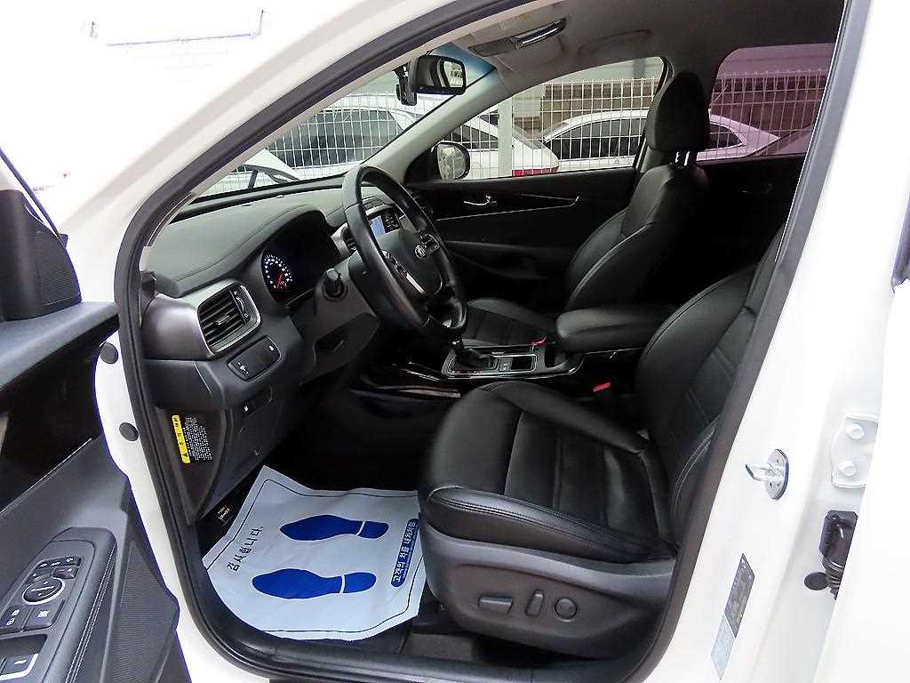 KIA Sorento - Vista 5