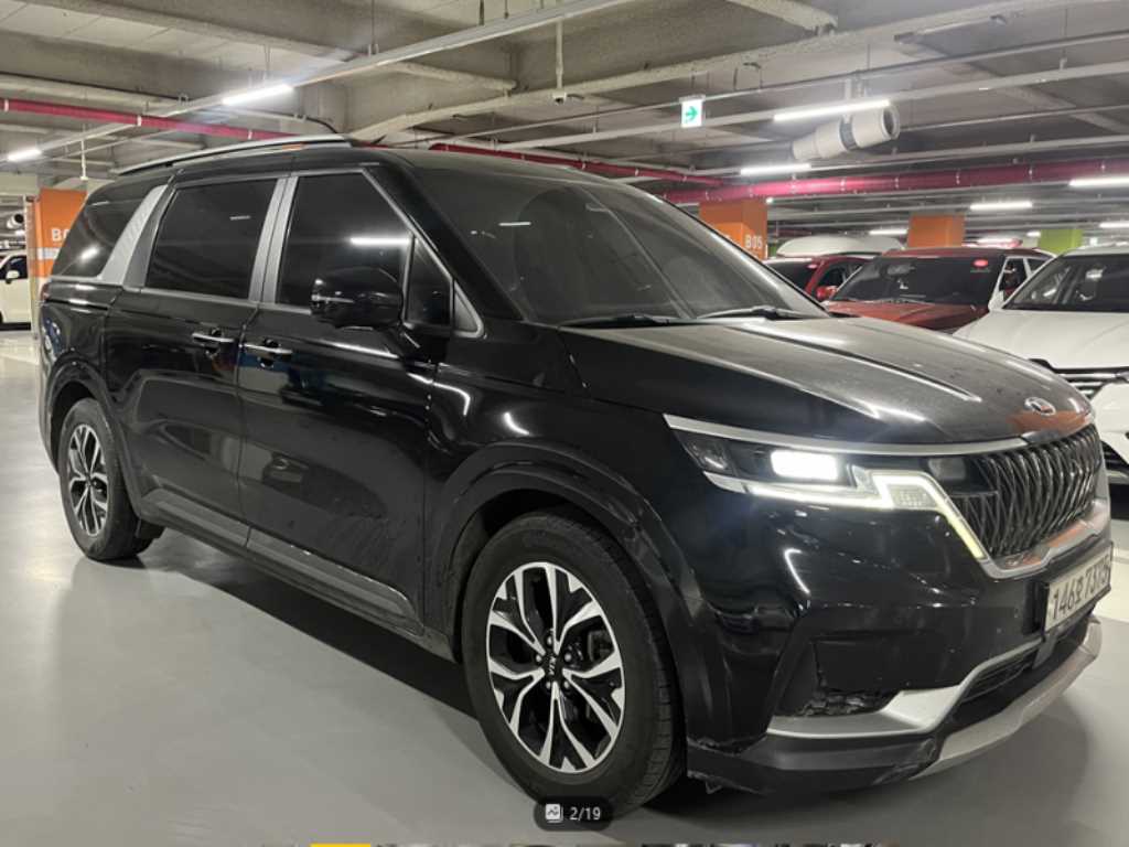 KIA Carnival - Vista 2