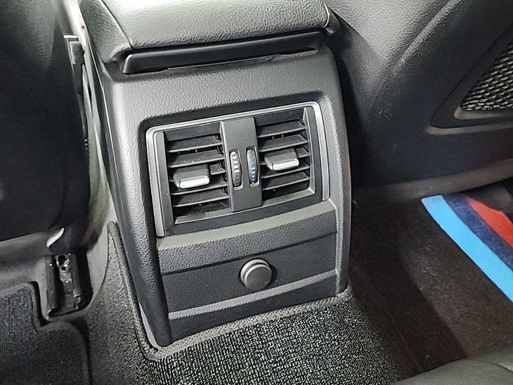 BMW 3 series 2018 Blanco - Importación desde Corea - HF Imports Iquique - Foto 13