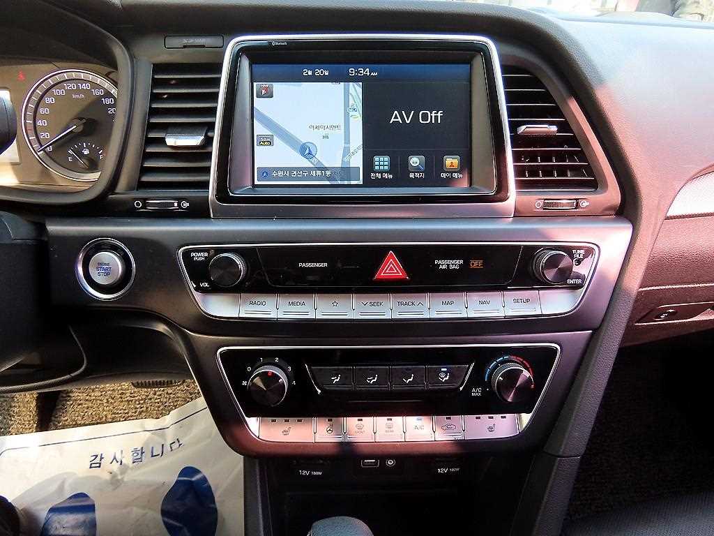 HYUNDAI Sonata 2019 Blanco - Importación desde Corea - HF Imports Iquique - Foto 13