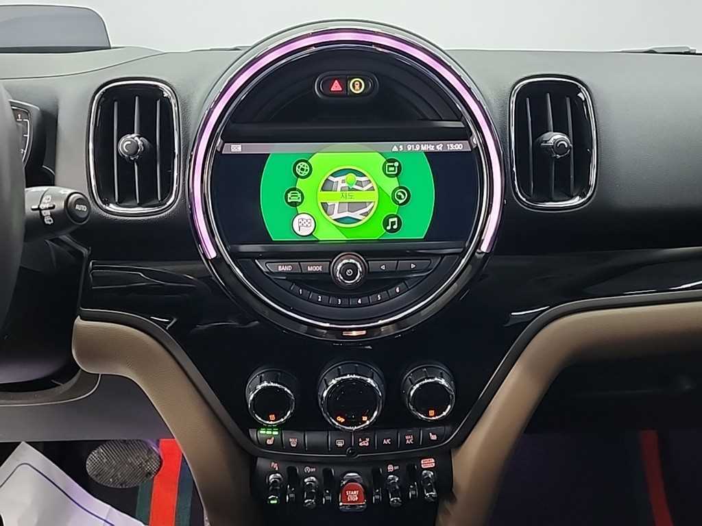 Mini Countryman - Vista 10