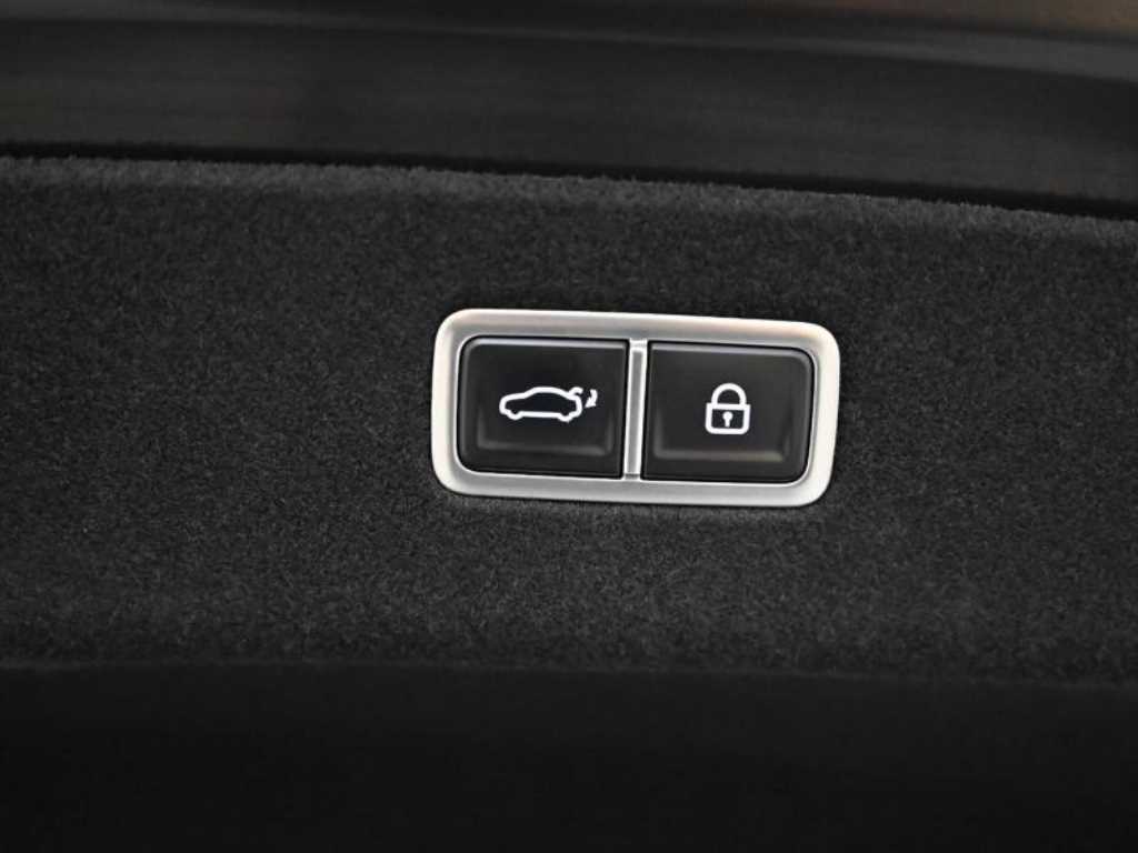 Genesis G90 2025 Negro - Importación desde Corea - HF Imports Iquique - Foto 20