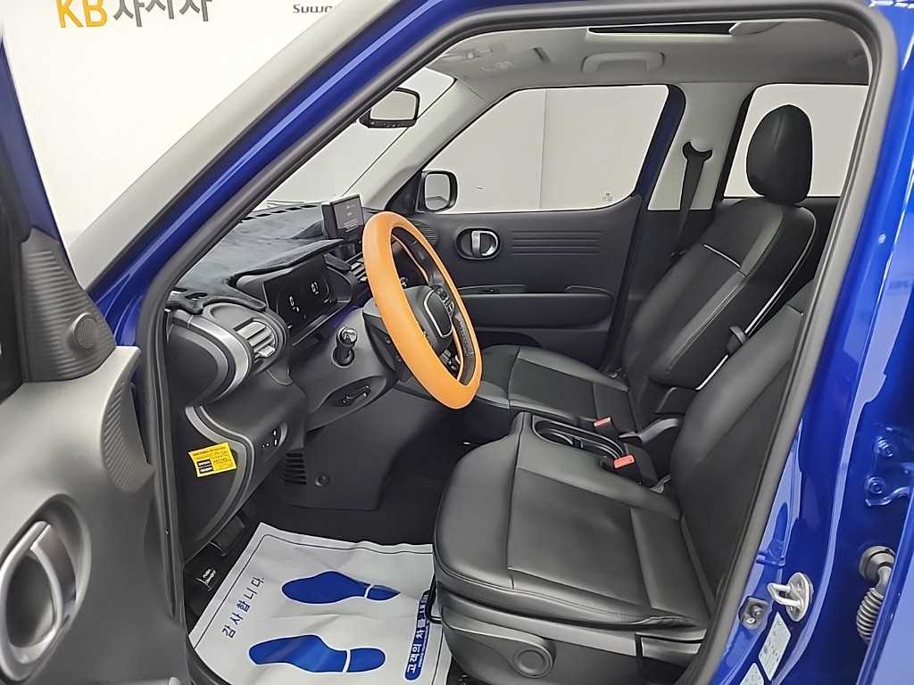 HYUNDAI Casper - Vista 11