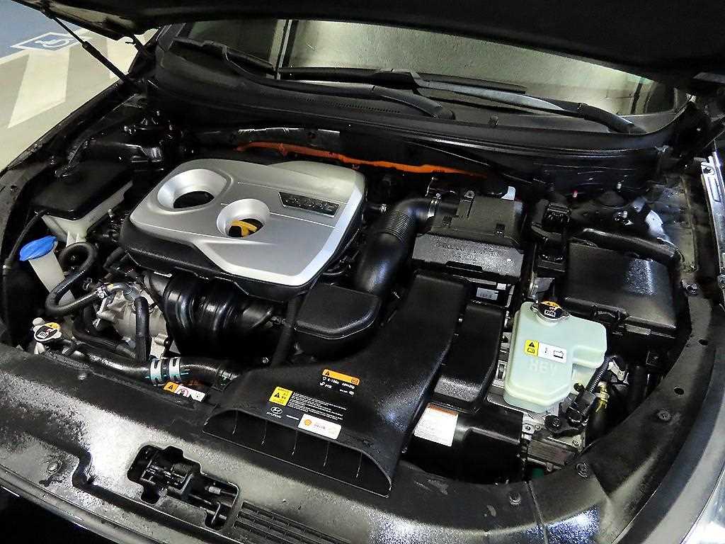 HYUNDAI Sonata 2018 Negro - Importación desde Corea - HF Imports Iquique - Foto 18