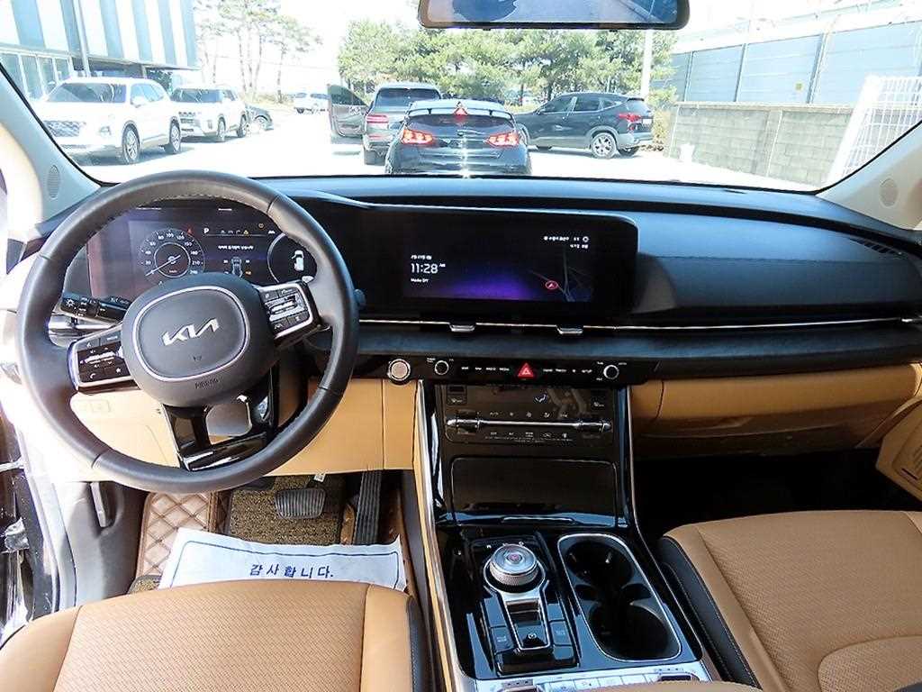 KIA Carnival - Vista 7