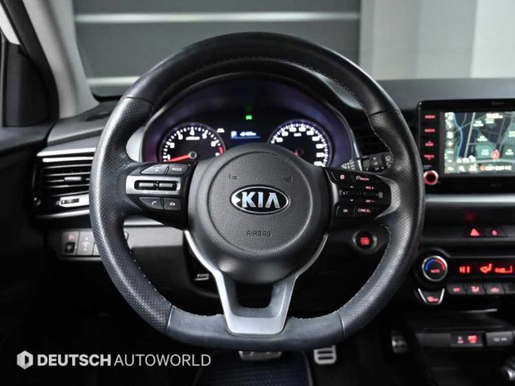 KIA Stonic 2020 Blanco - Importación desde Corea - HF Imports Iquique - Foto 13