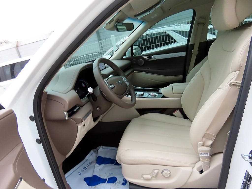 Genesis GV80 - Vista 5