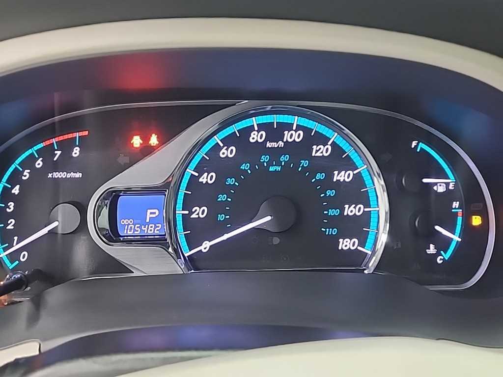 Toyota Siena - Vista 6