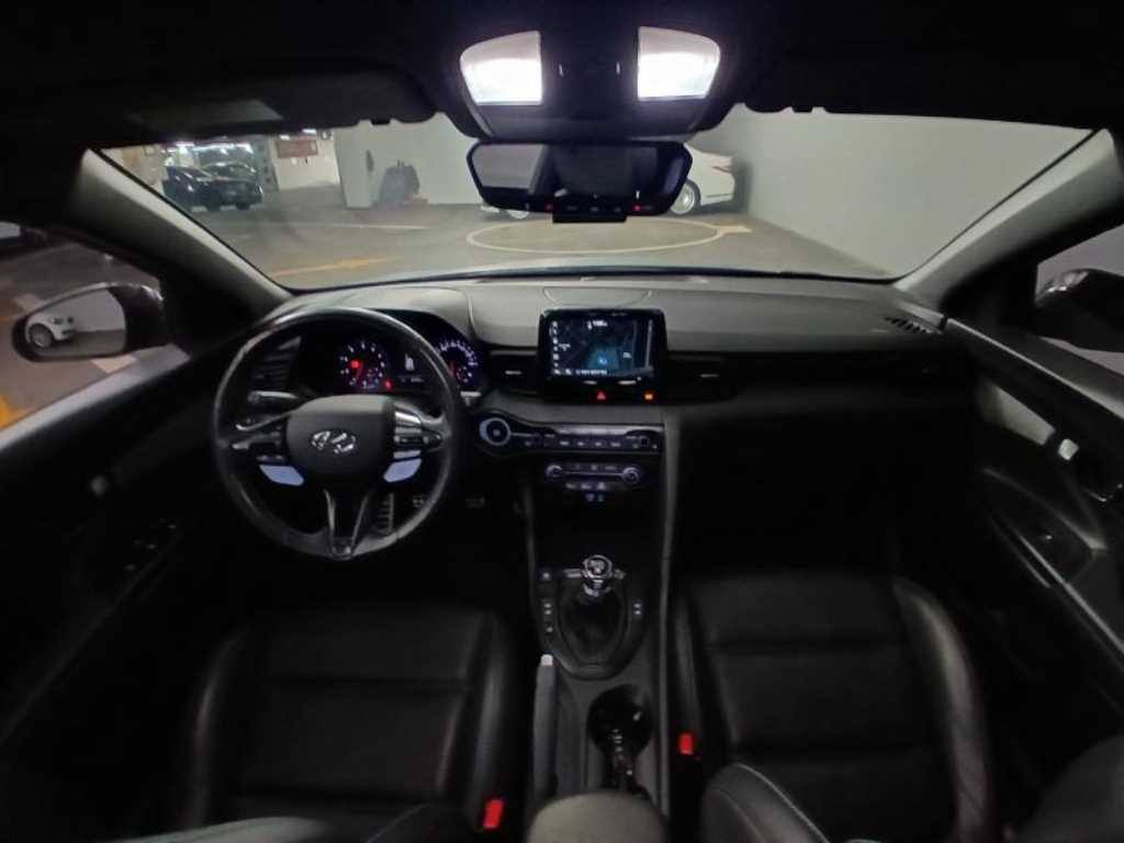 HYUNDAI Veloster - Vista 6