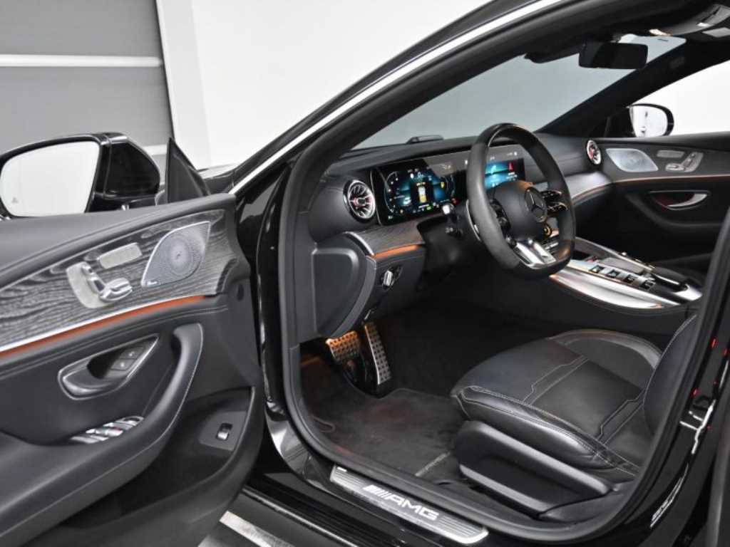 Mercedes Benz AMG GT - Vista 11