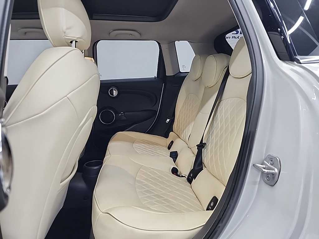 Mini Cooper - Vista 12