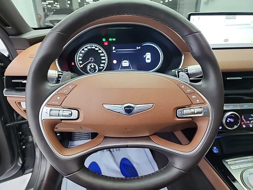 Genesis G80 - Vista 9