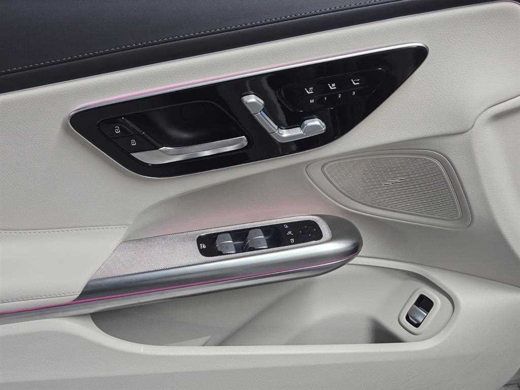 Mercedes Benz CLE Class 2025 Blanco - Importación desde Corea - HF Imports Iquique - Foto 16