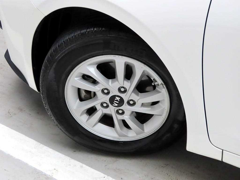 KIA K3 2019 Blanco - Importación desde Corea - HF Imports Iquique - Foto 19