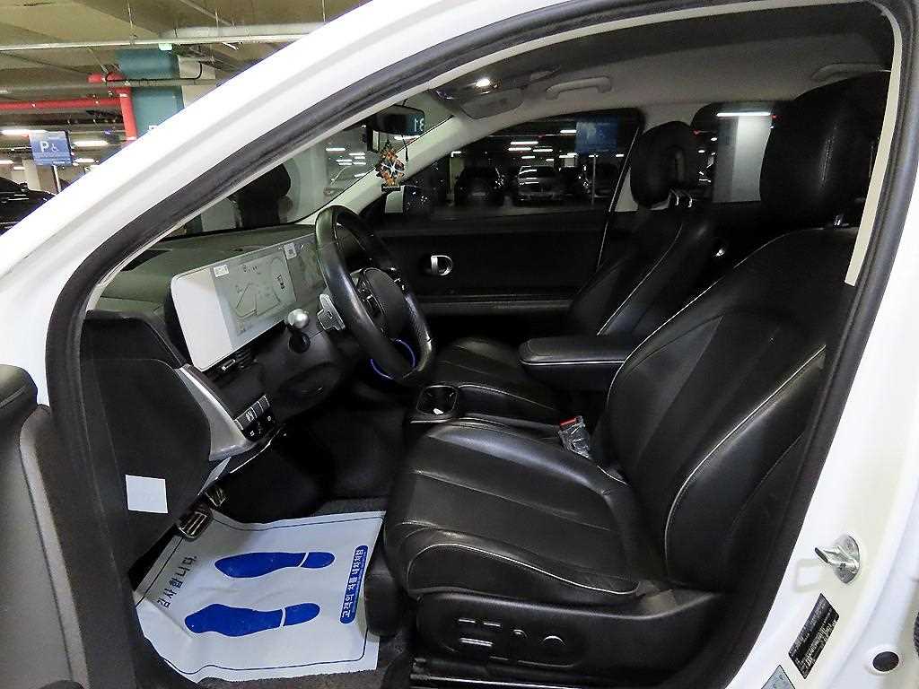 HYUNDAI Ioniq 5 - Vista 6